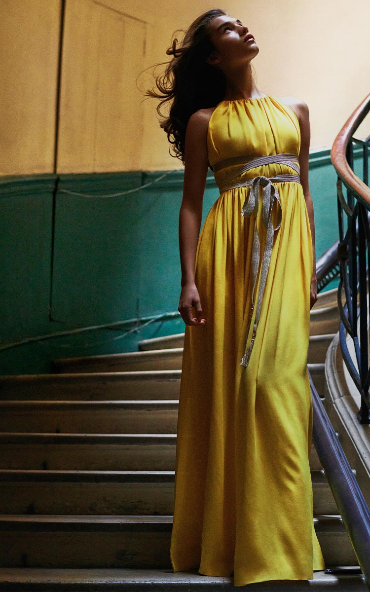 Color 4 Max Mara Brand